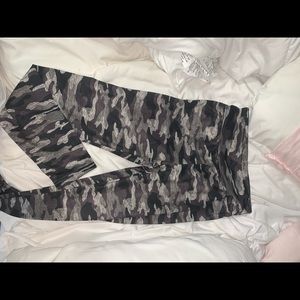 Shein camo leggings